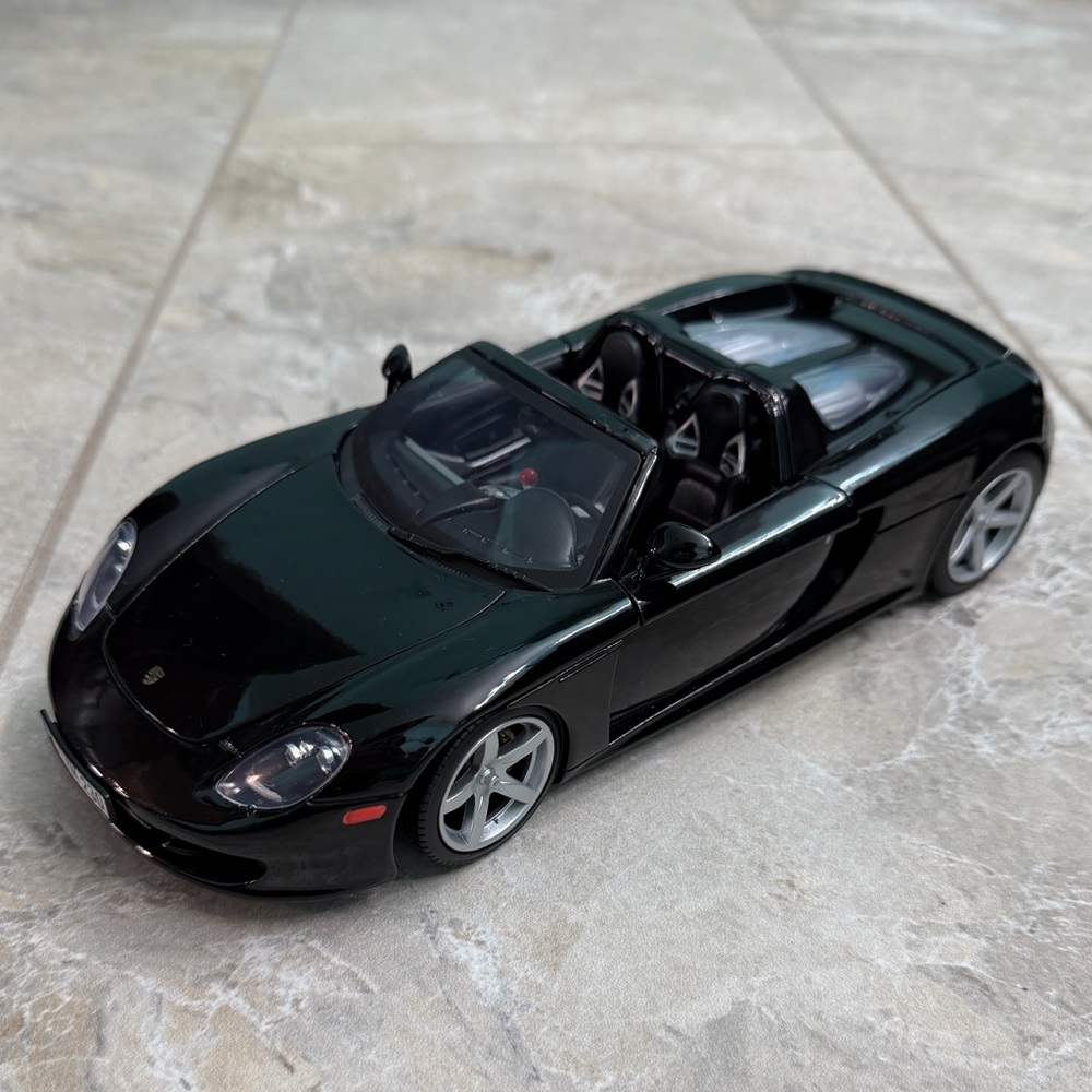 Black Porsche Carrera GT Diecast Car